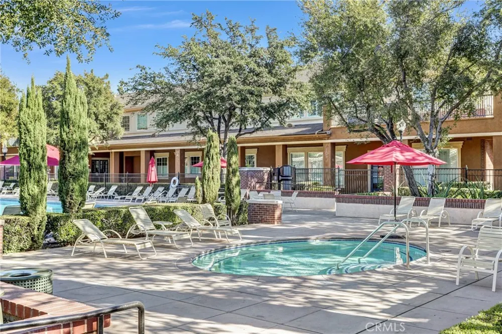5559 Scharf Fontana, CA 92336