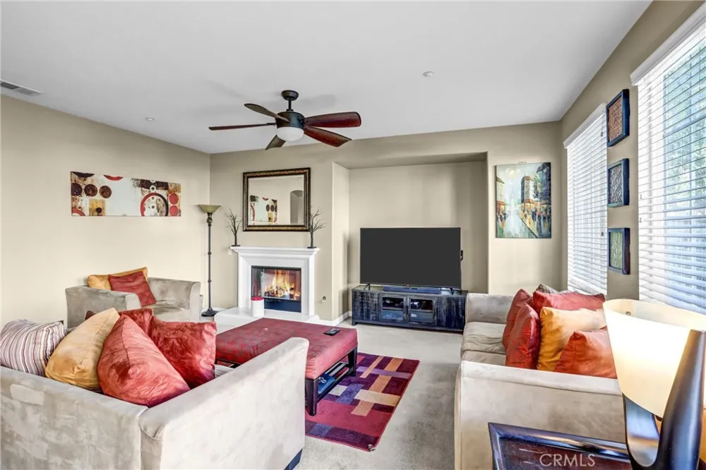 5559 Scharf Fontana, CA 92336