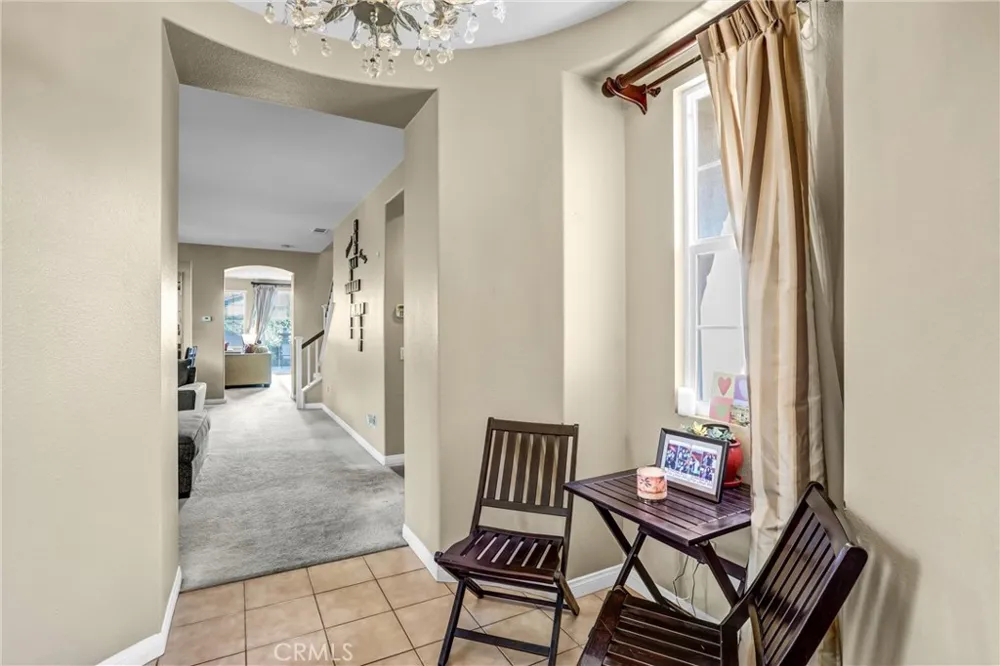 5559 Scharf Fontana, CA 92336