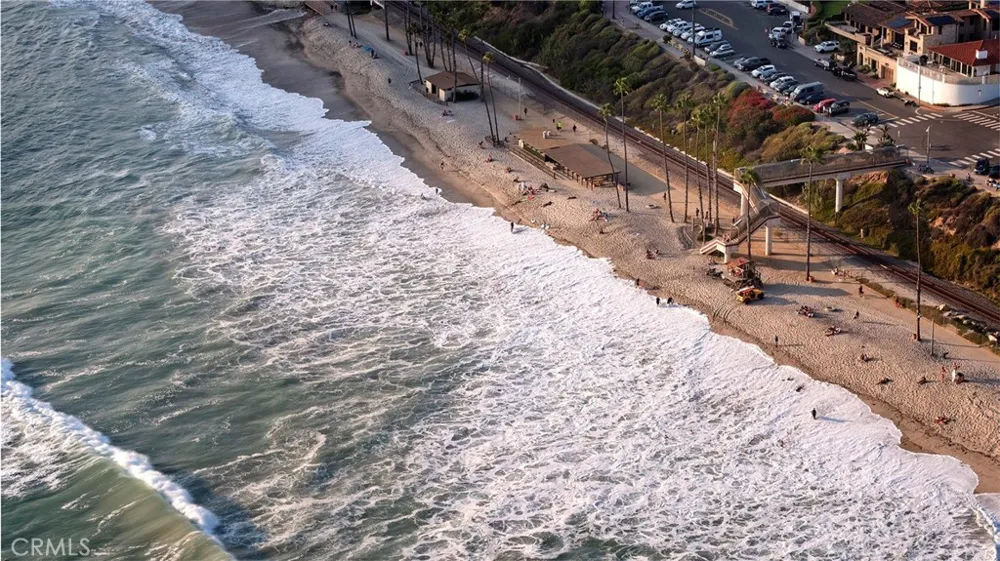 1042 Calle Del Cerro #203 San Clemente, CA 92672
