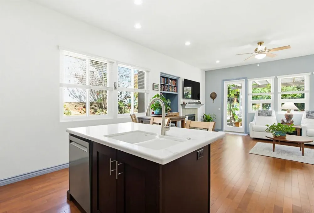 2194 Stone Castle Fallbrook, CA 92028