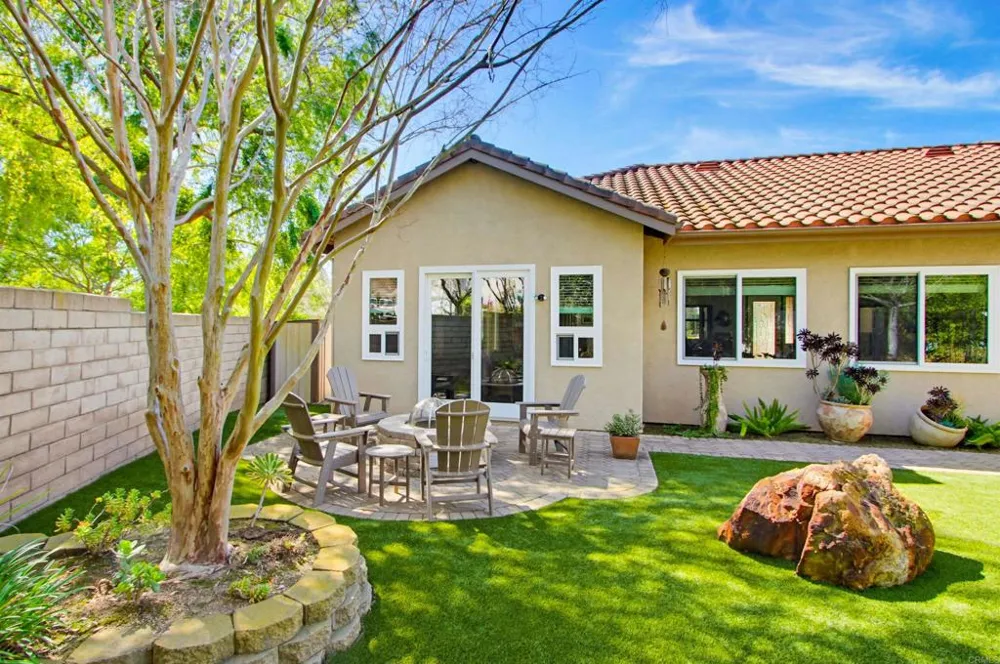 2194 Stone Castle Fallbrook, CA 92028