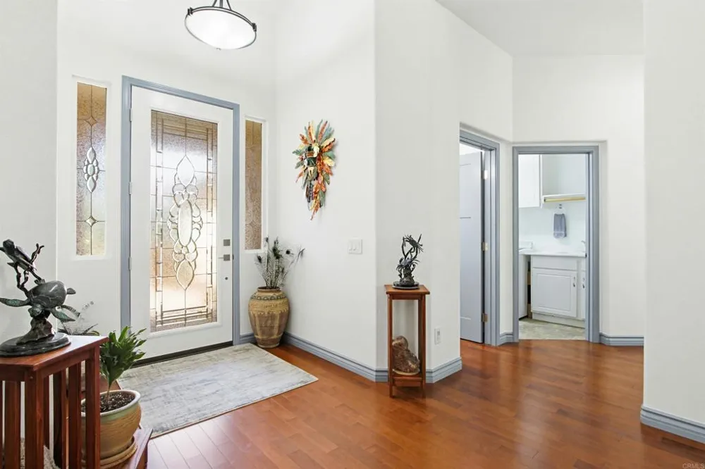 2194 Stone Castle Fallbrook, CA 92028
