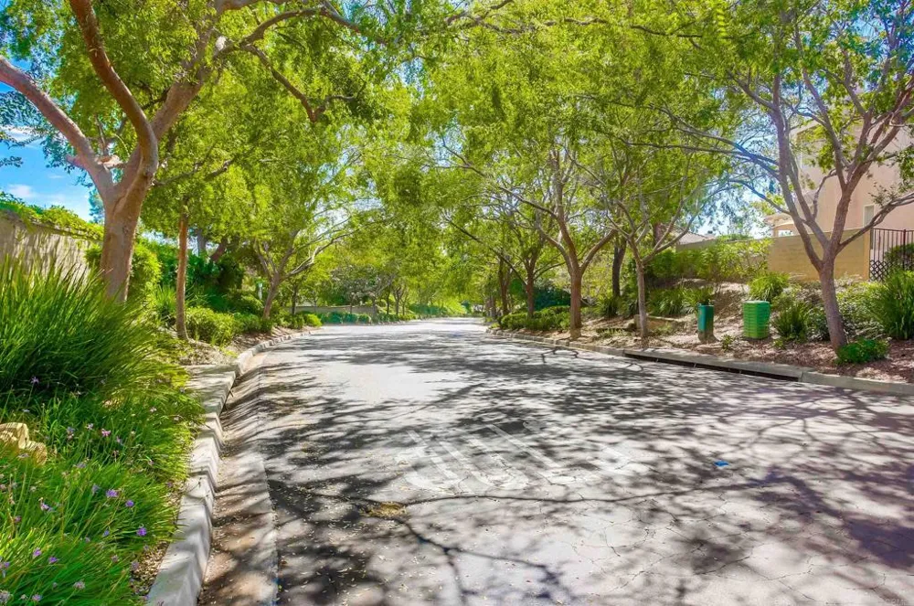 2194 Stone Castle Fallbrook, CA 92028