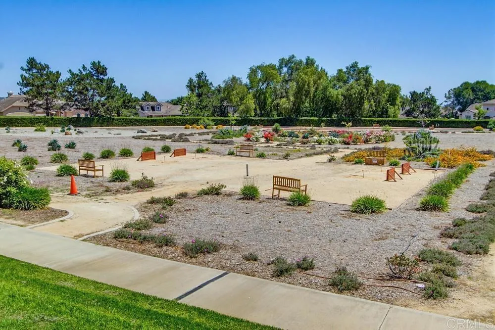 2194 Stone Castle Fallbrook, CA 92028