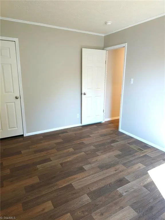 116 Brookfield Drive Mount Airy, NC 27030