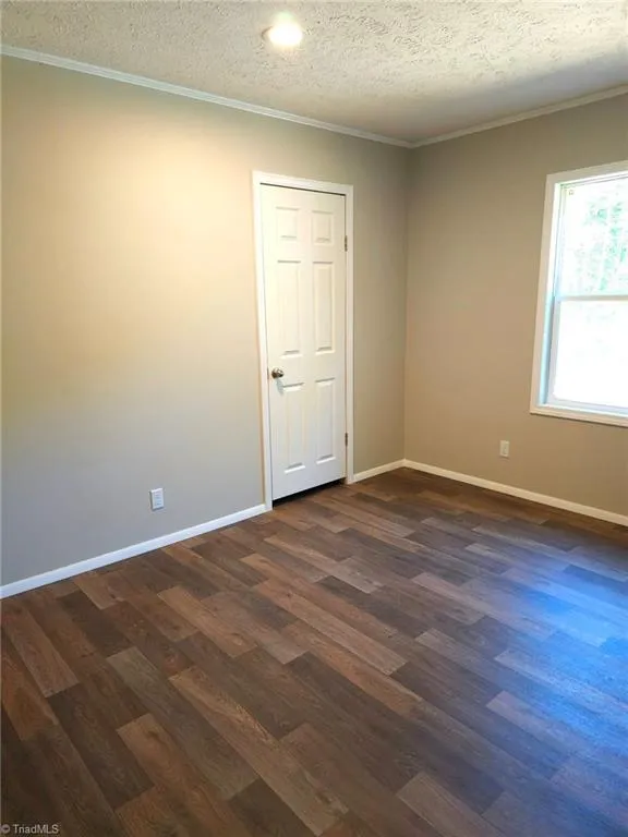116 Brookfield Drive Mount Airy, NC 27030
