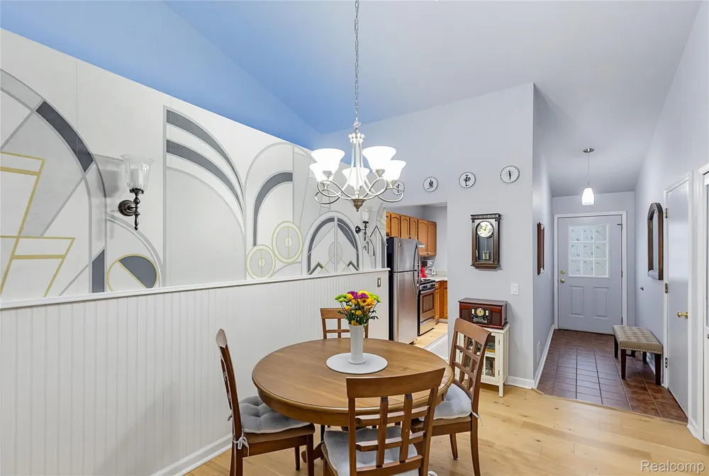 20473 Longwood Drive Clinton Charter Township, MI 48038
