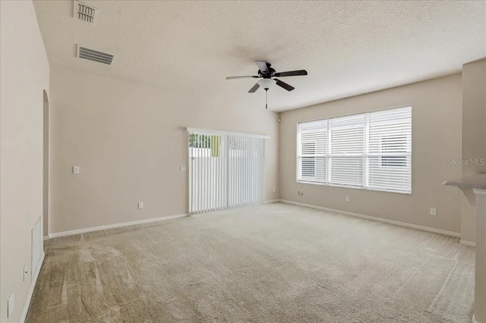 1268 SALISBURY DR Winter Haven, FL 33881