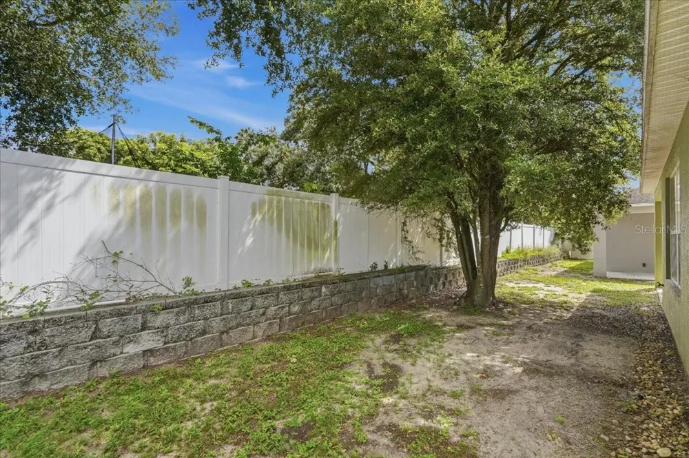 1268 SALISBURY DR Winter Haven, FL 33881