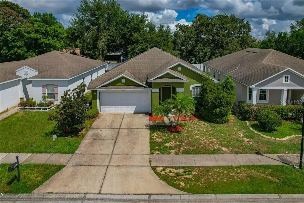 1268 SALISBURY DR Winter Haven, FL 33881