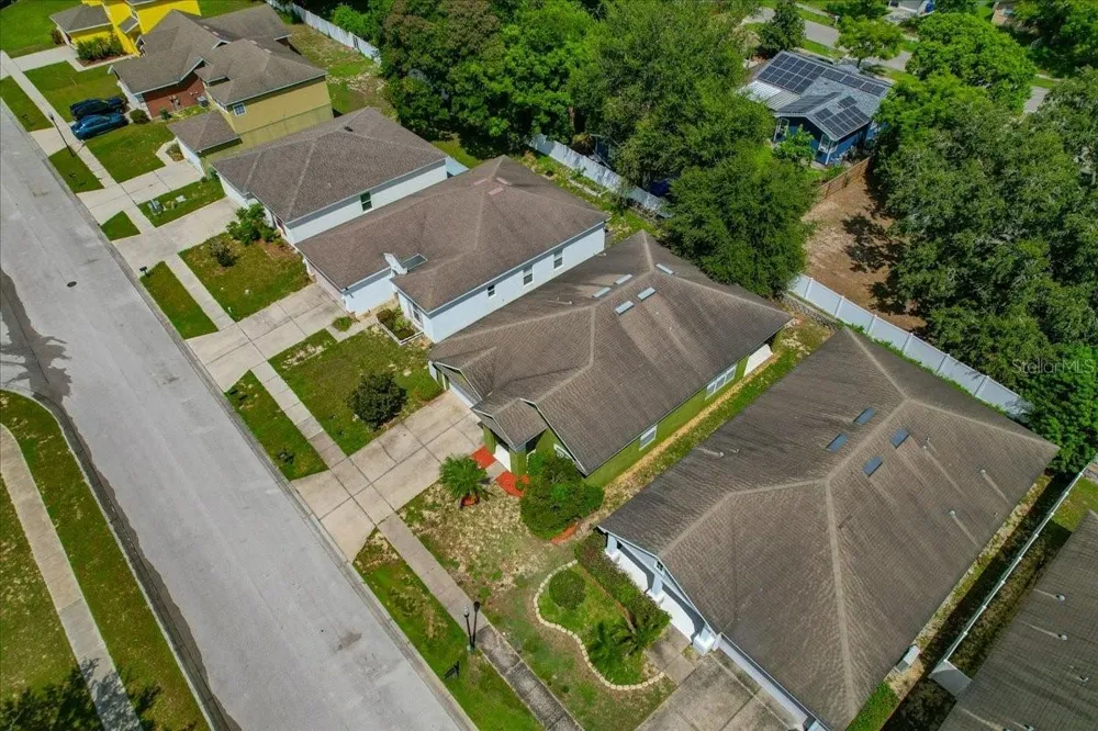 1268 SALISBURY DR Winter Haven, FL 33881