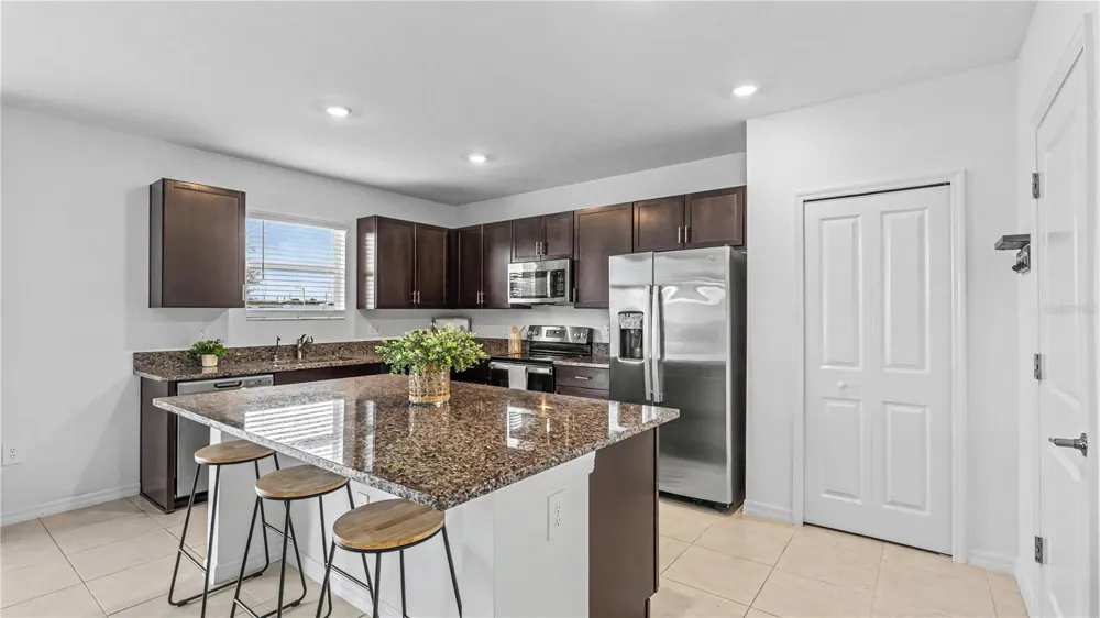 4308 FABULOUS FINCH LANE Bartow, FL 33830