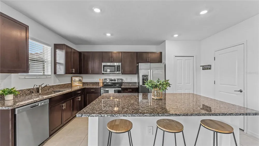 4308 FABULOUS FINCH LANE Bartow, FL 33830