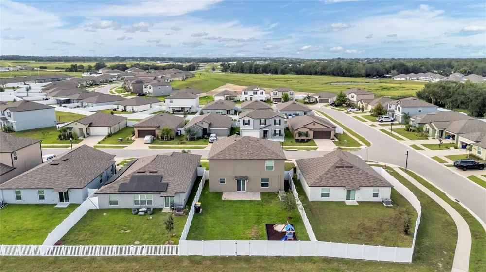 4308 FABULOUS FINCH LANE Bartow, FL 33830