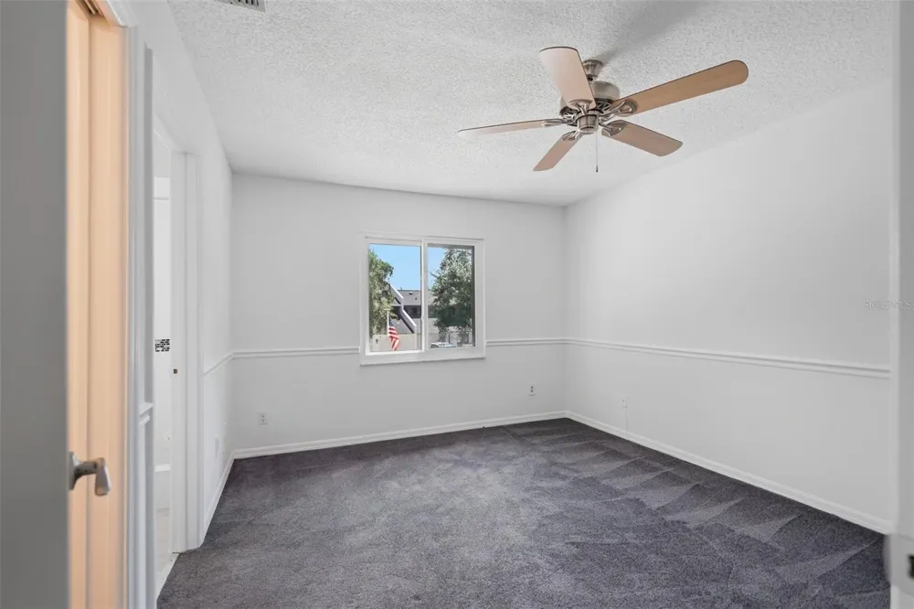 5824 IDLE FOREST PLACE Tampa, FL 33614