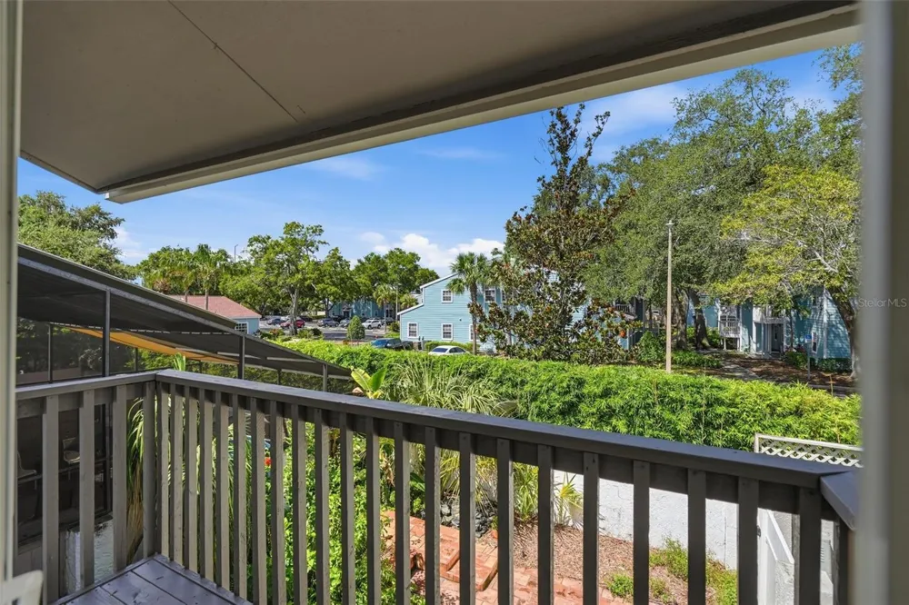 5824 IDLE FOREST PLACE Tampa, FL 33614