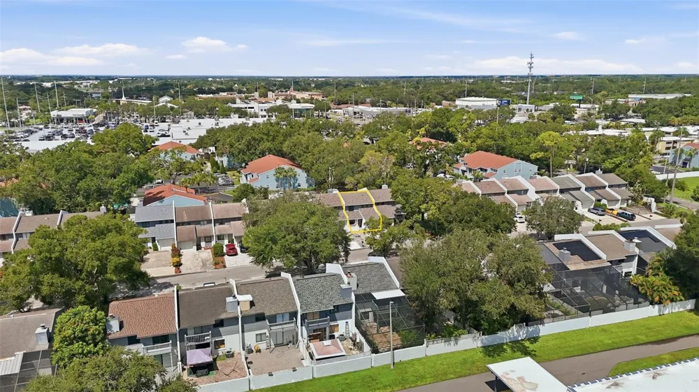 5824 IDLE FOREST PLACE Tampa, FL 33614