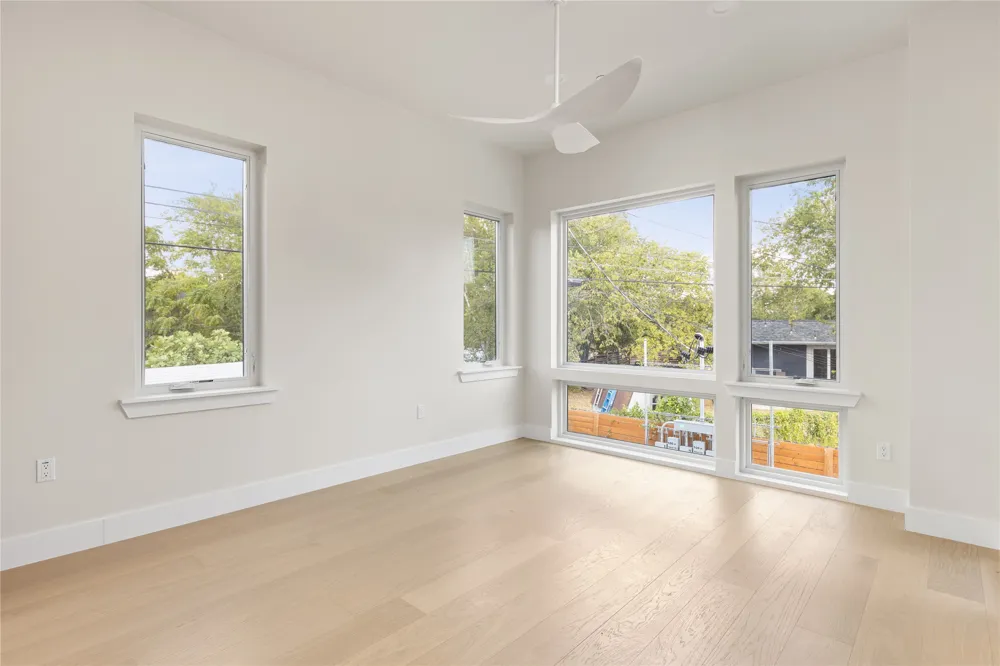 100 W Odell Street #3 Austin, TX 78752