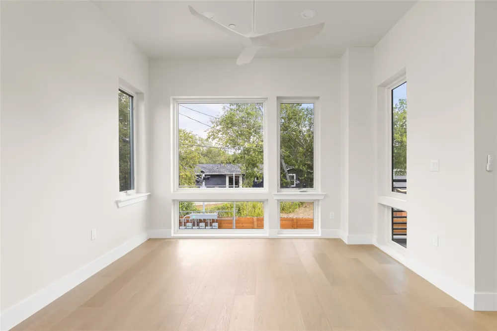 100 W Odell Street #3 Austin, TX 78752