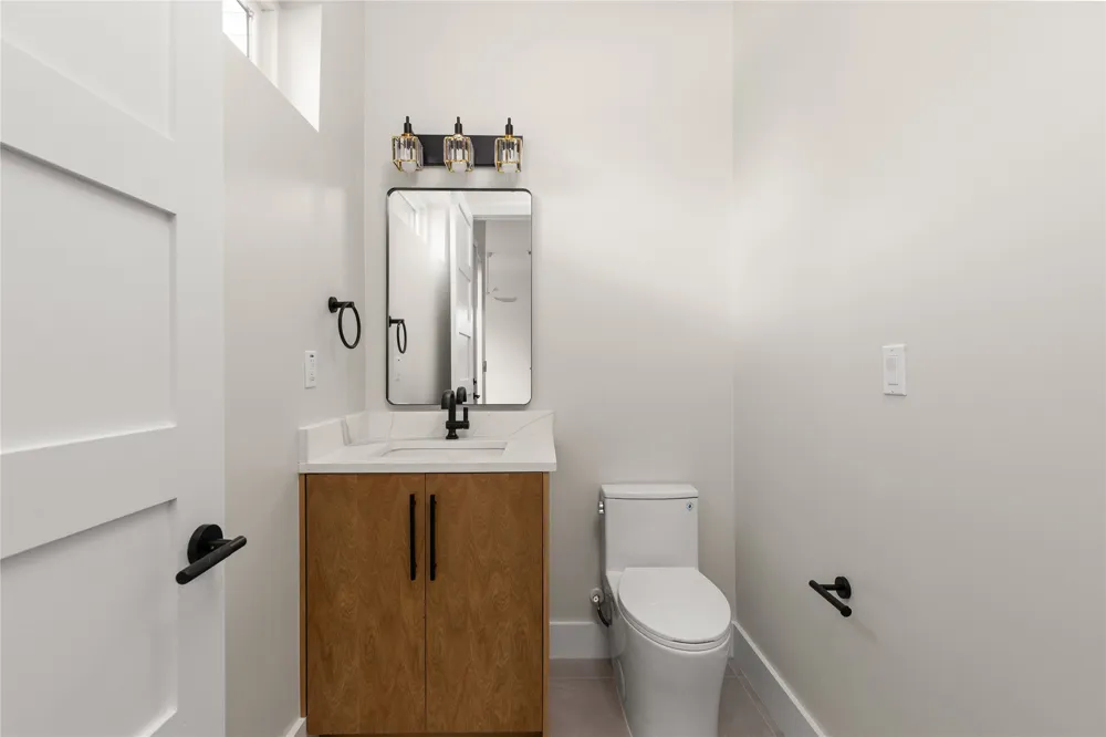 100 W Odell Street #3 Austin, TX 78752