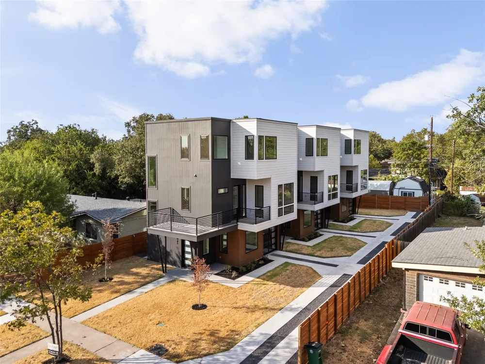 100 W Odell Street #3 Austin, TX 78752