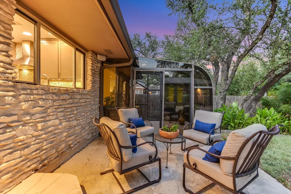 7101 Sungate Drive Austin, TX 78731