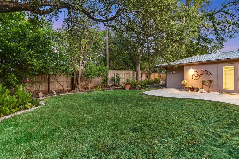 7101 Sungate Drive Austin, TX 78731
