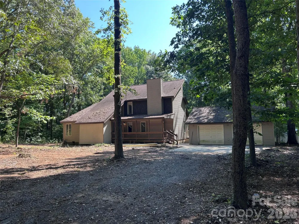 8209 Addison Drive Harrisburg, NC 28075