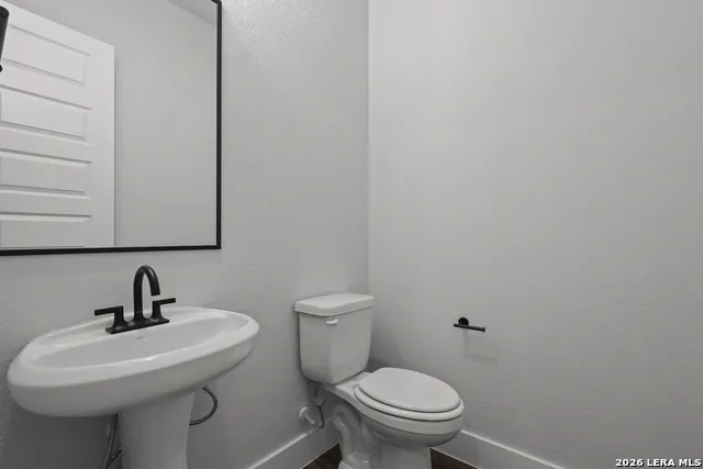 4515 YOAKUM VALLEY Schertz, TX 78108