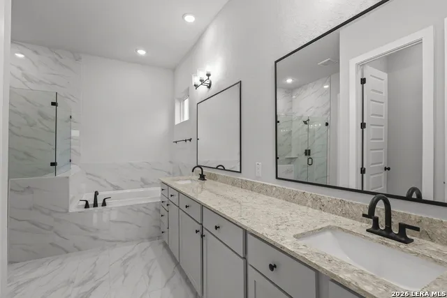 4515 YOAKUM VALLEY Schertz, TX 78108