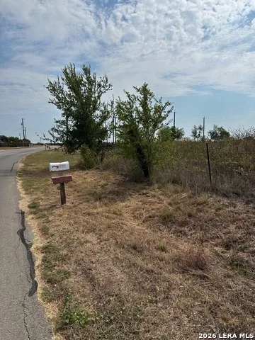 3640 FREUDENBURG RD Converse, TX 78109