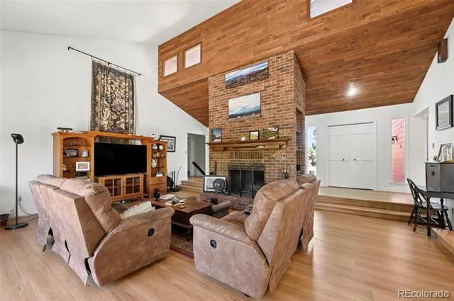 135 W Rangely Drive Colorado Springs, CO 80921