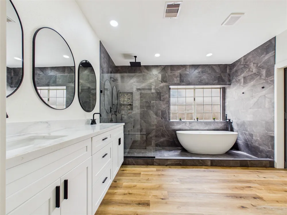 1922 Tipperary Drive Deer Park, TX 77536