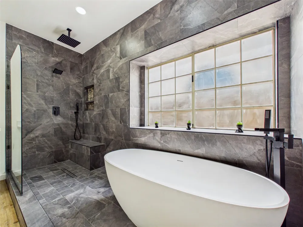 1922 Tipperary Drive Deer Park, TX 77536