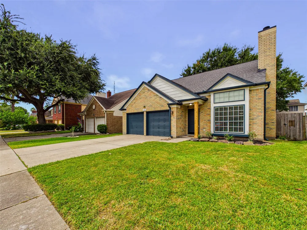 1922 Tipperary Drive Deer Park, TX 77536