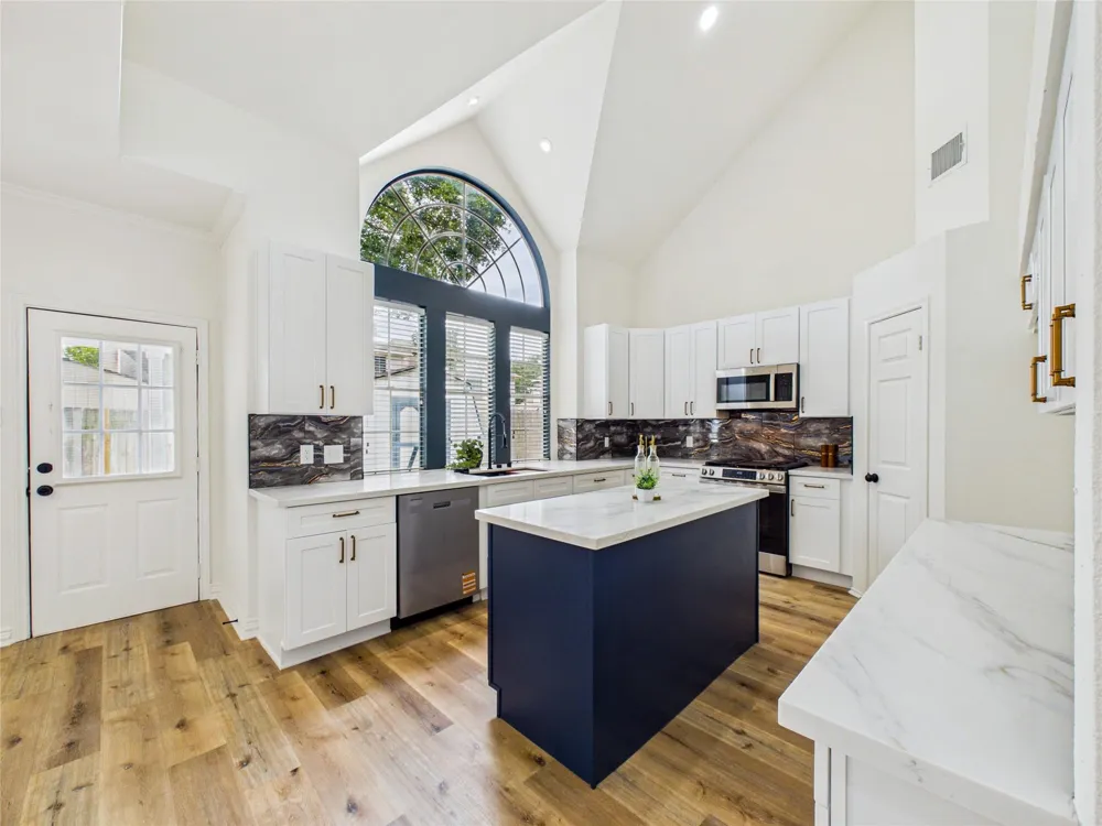1922 Tipperary Drive Deer Park, TX 77536