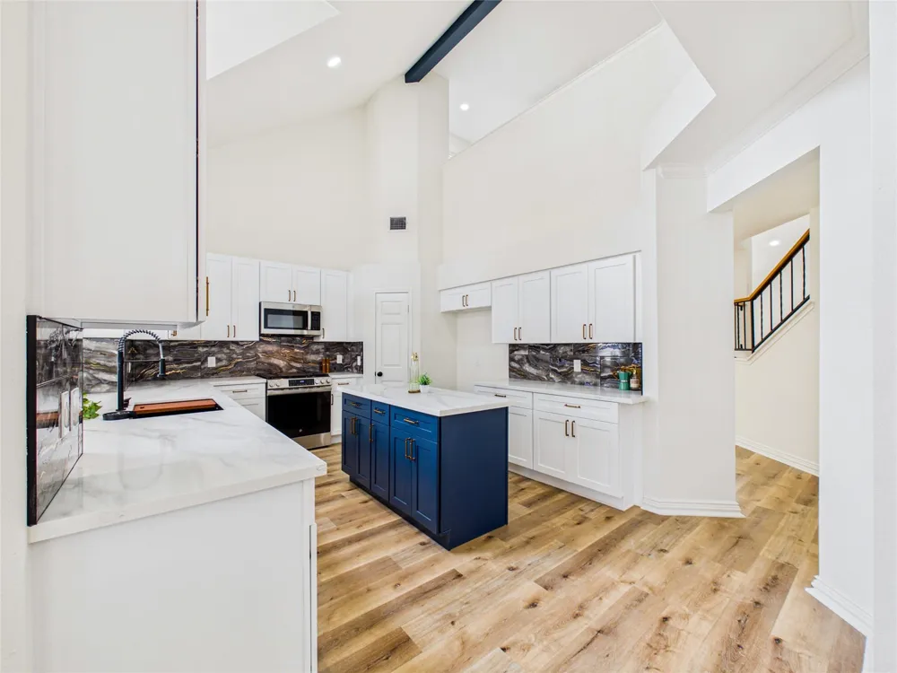1922 Tipperary Drive Deer Park, TX 77536