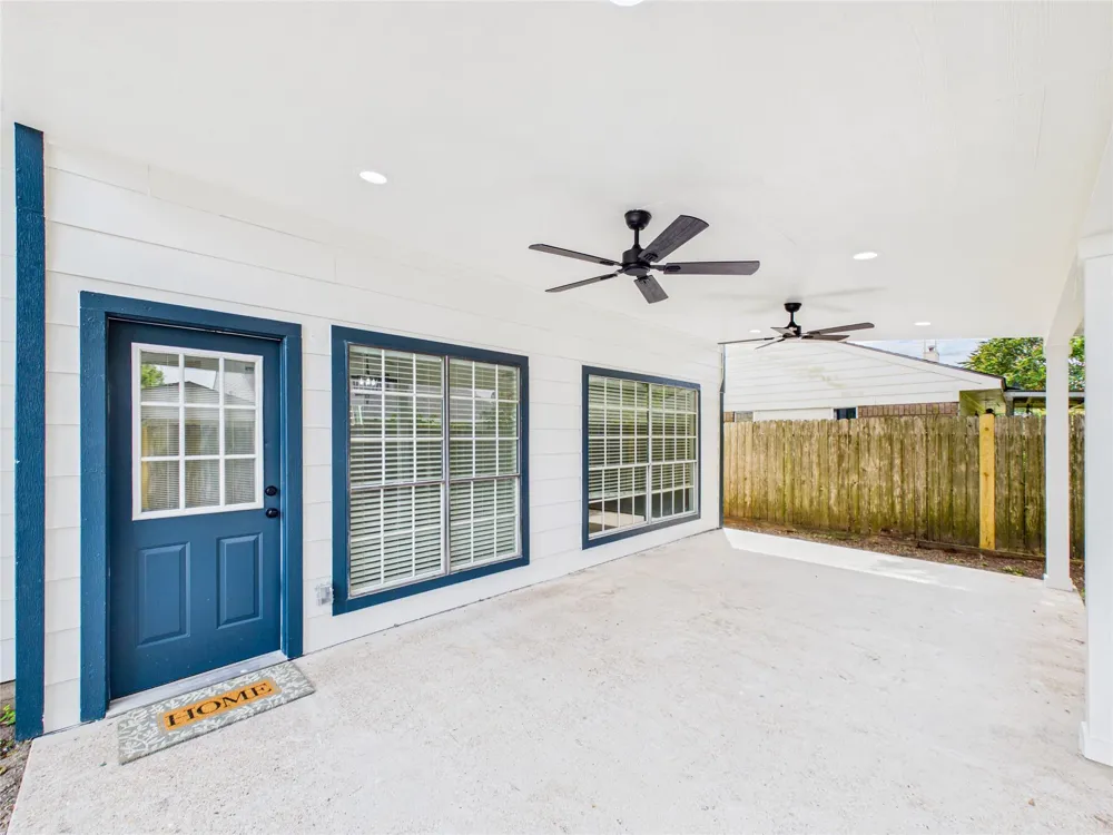 1922 Tipperary Drive Deer Park, TX 77536