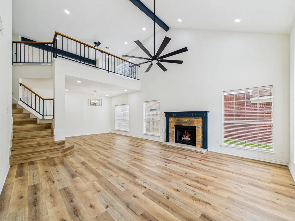 1922 Tipperary Drive Deer Park, TX 77536