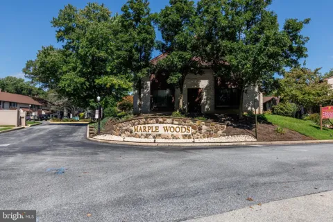 3004 MONTEREY COURT