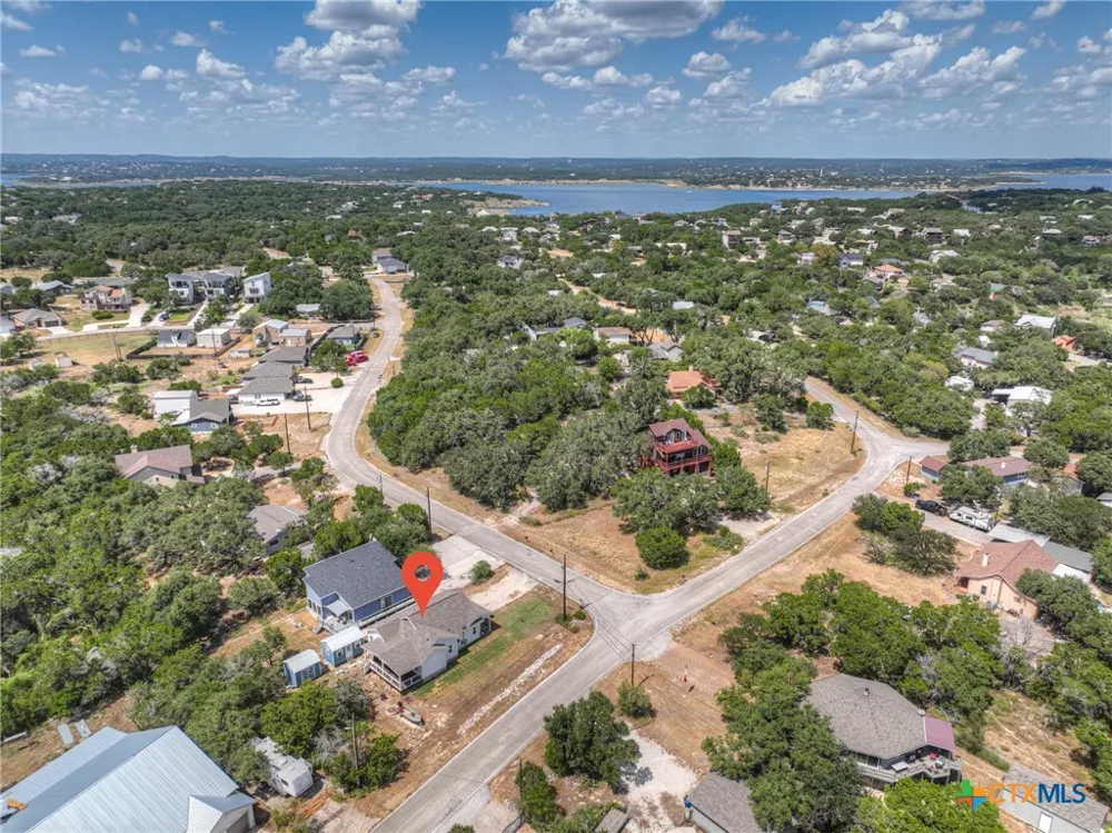 2870 Candlelight Drive Canyon Lake, TX 78133
