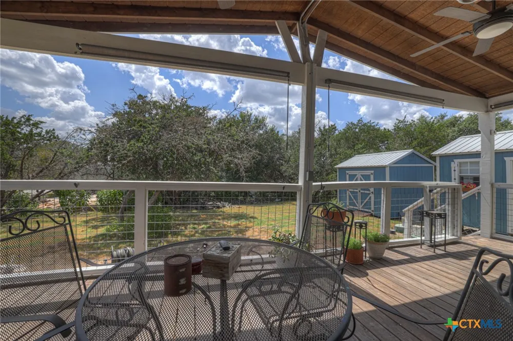 2870 Candlelight Drive Canyon Lake, TX 78133