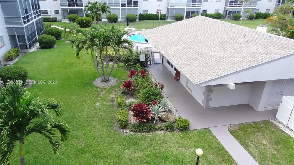 700 Layne Blvd #319 Hallandale Beach, FL 33009