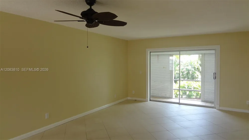 700 Layne Blvd #319 Hallandale Beach, FL 33009