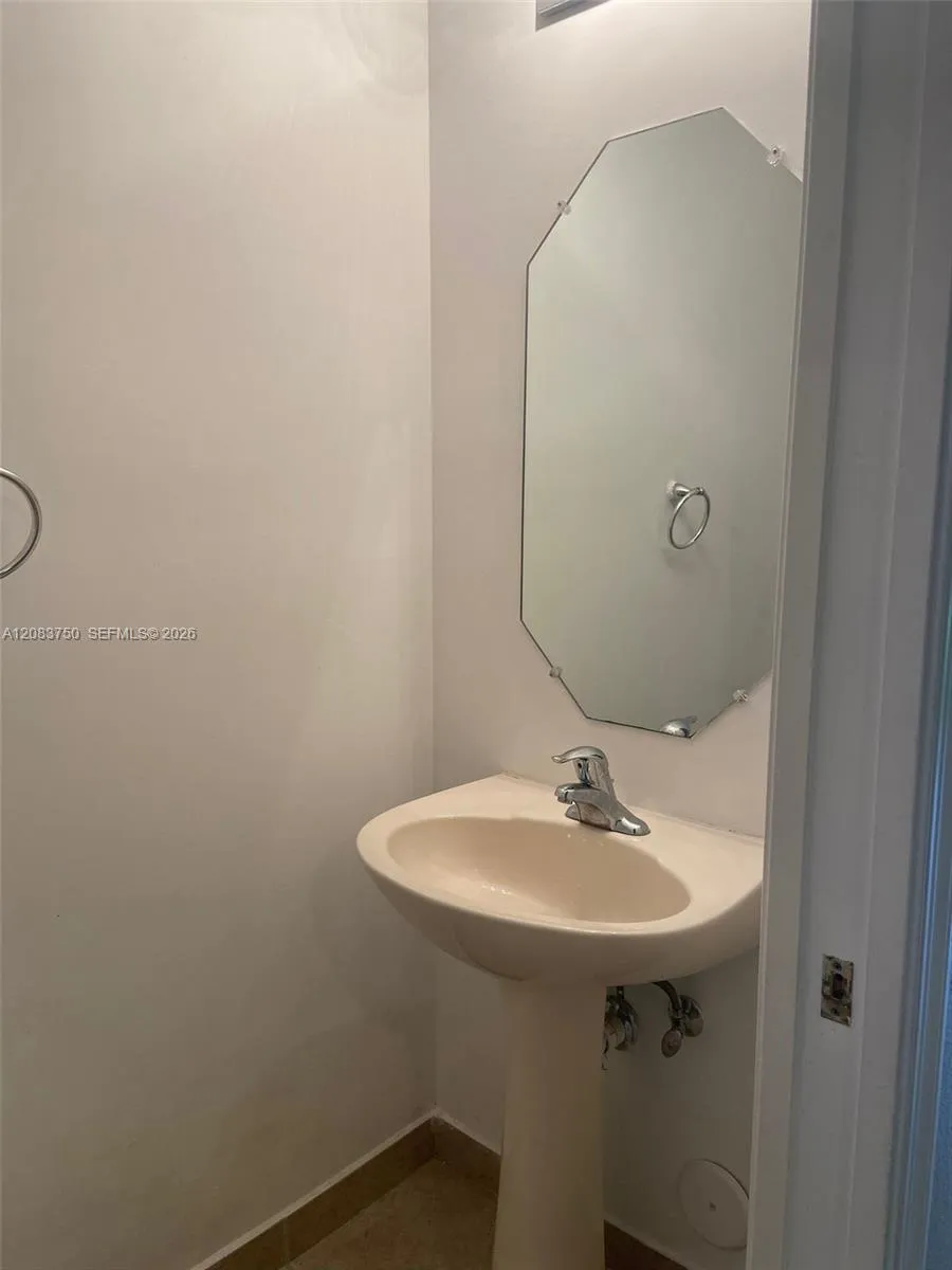 8237 SW 25th Ct #103 Miramar, FL 33025
