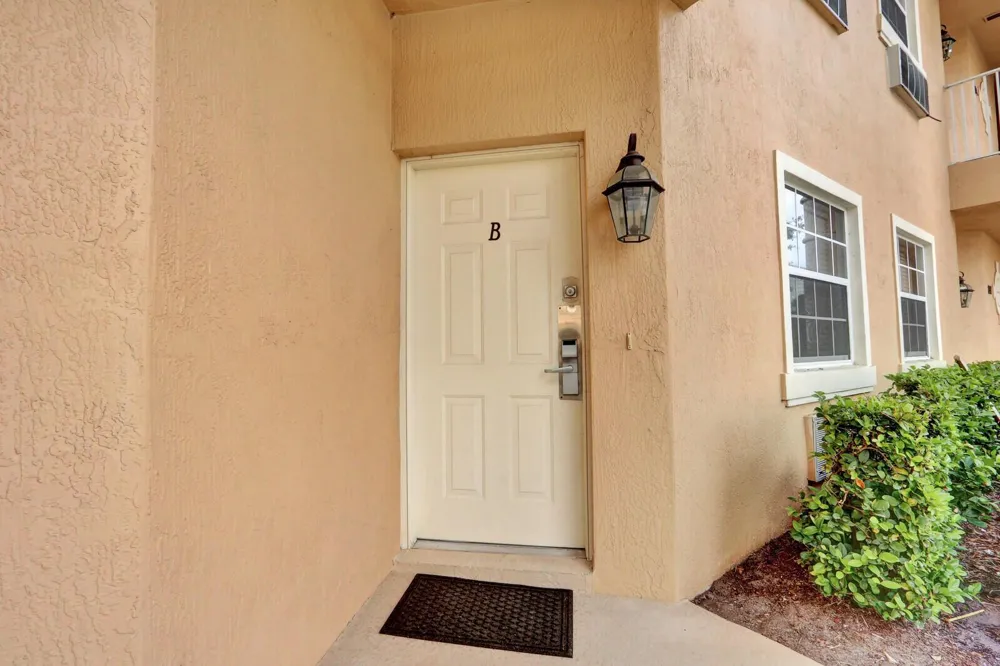8319 Mulligan Circle #B Port St. Lucie, FL 34986