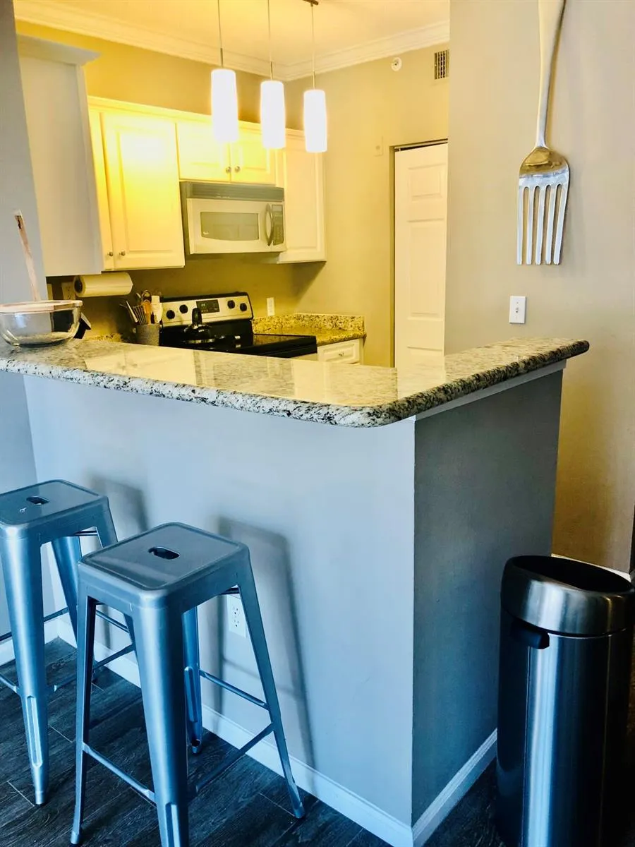 11750 SAINT ANDREWS PLACE #204 Wellington, FL 33414