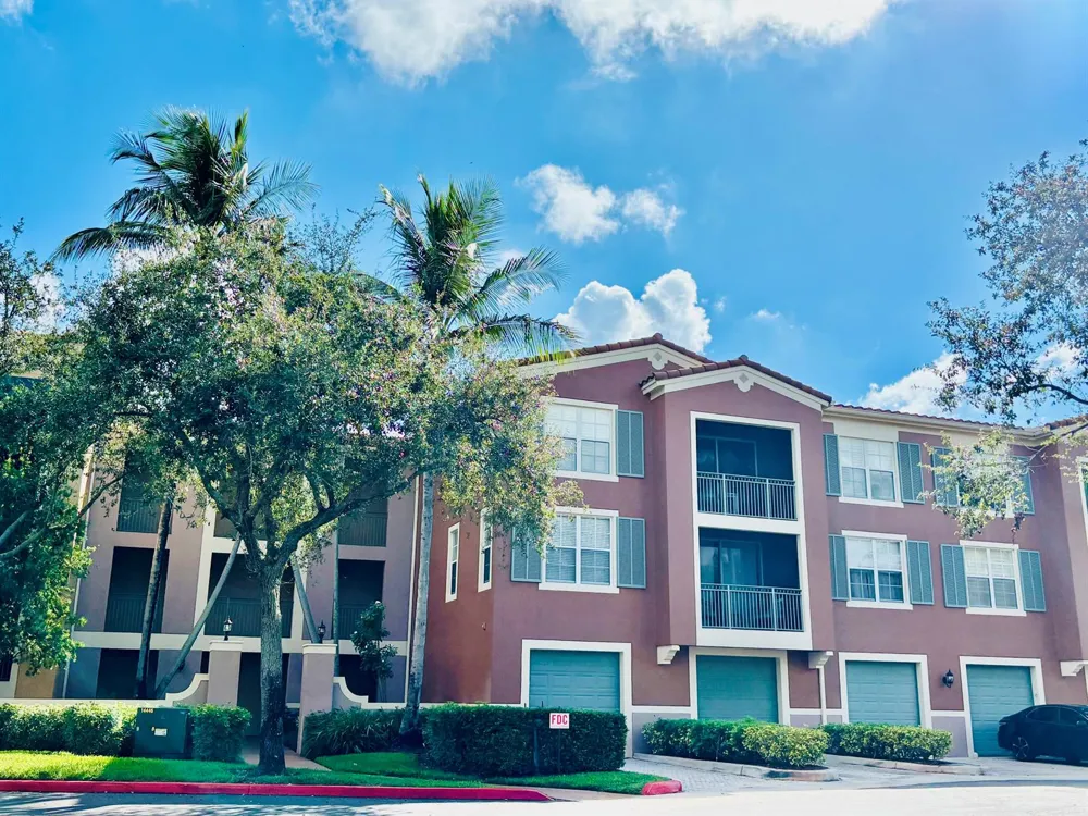 11750 SAINT ANDREWS PLACE #204 Wellington, FL 33414