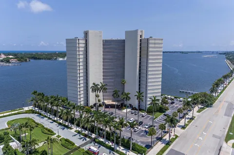 1200 S FLAGLER DRIVE #1105
